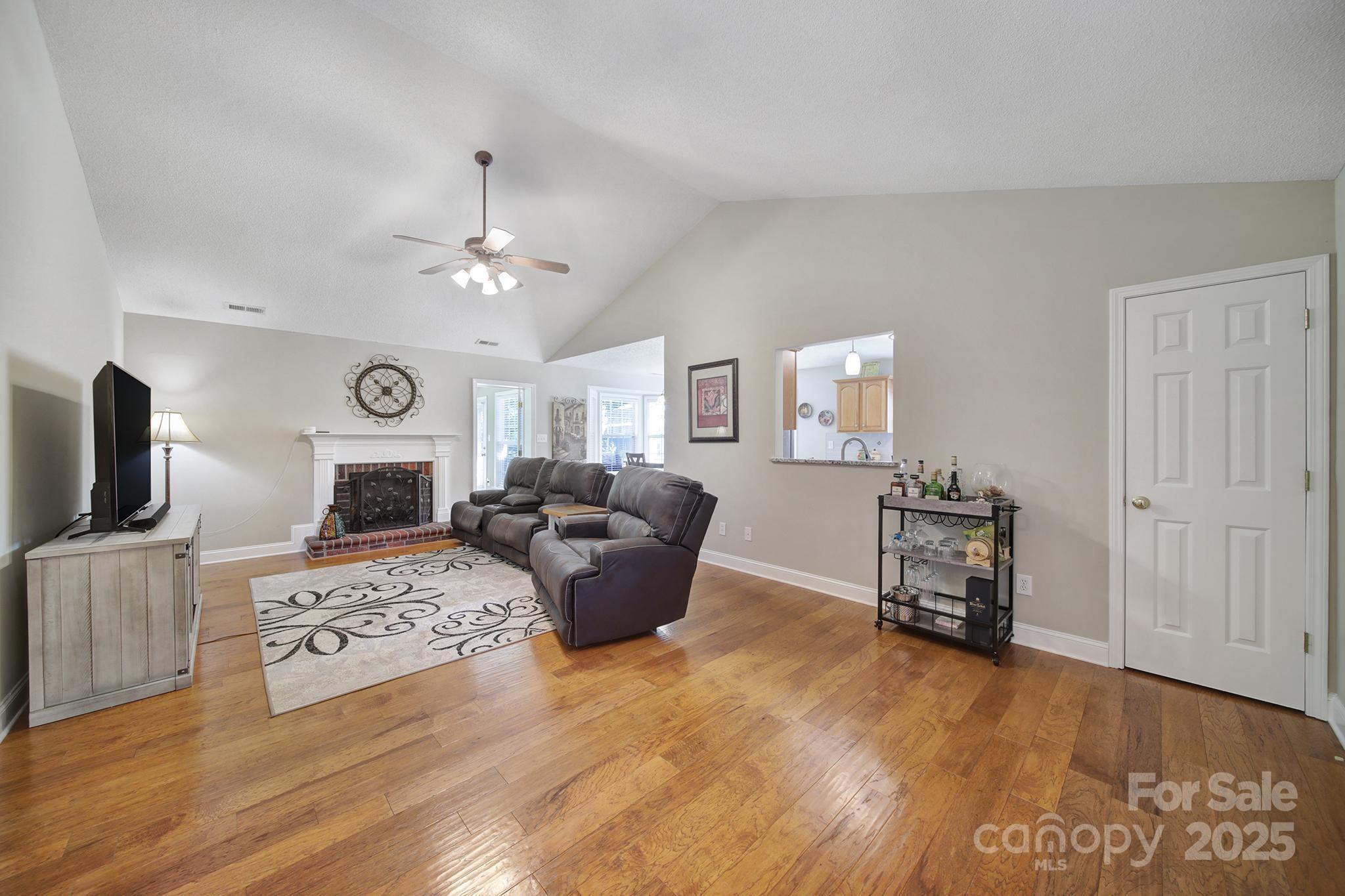 849 Treva Anne Drive SW