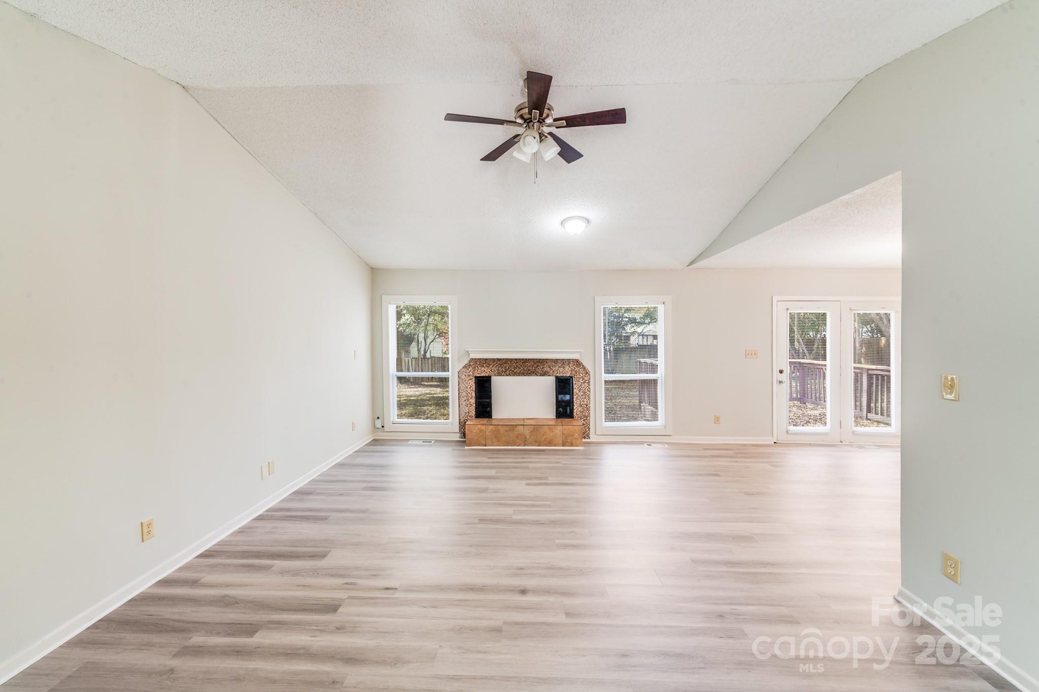 7700 Park Vista Circle