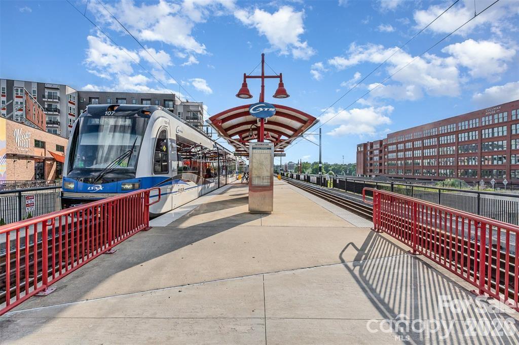 The Arts District - Residential