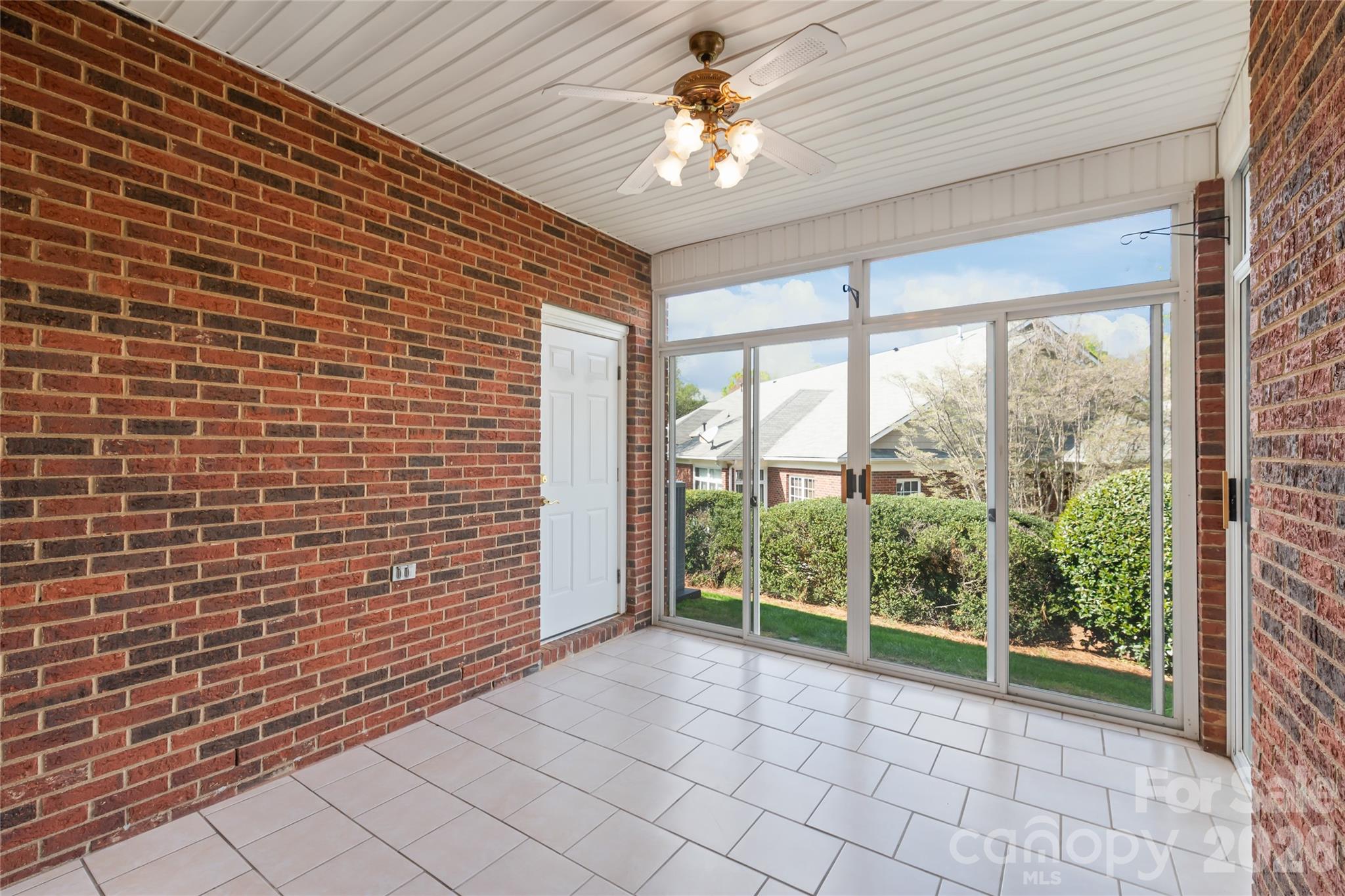 Mint Lake Village - Residential