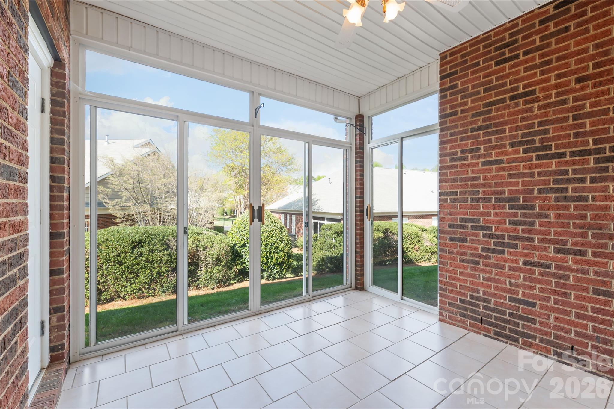 Mint Lake Village - Residential