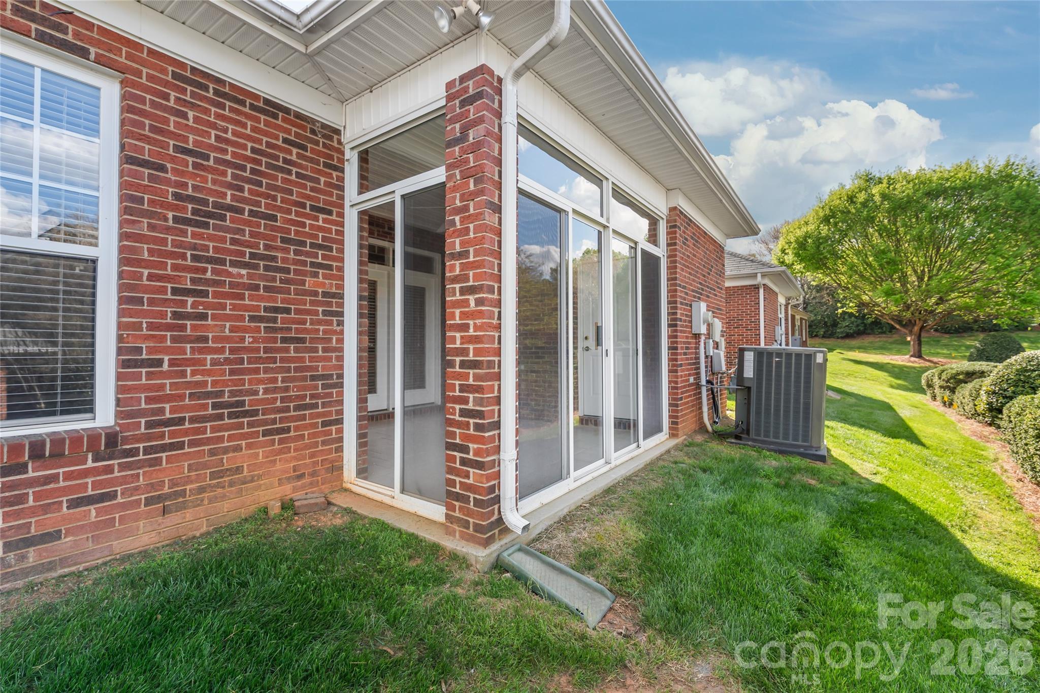 Mint Lake Village - Residential