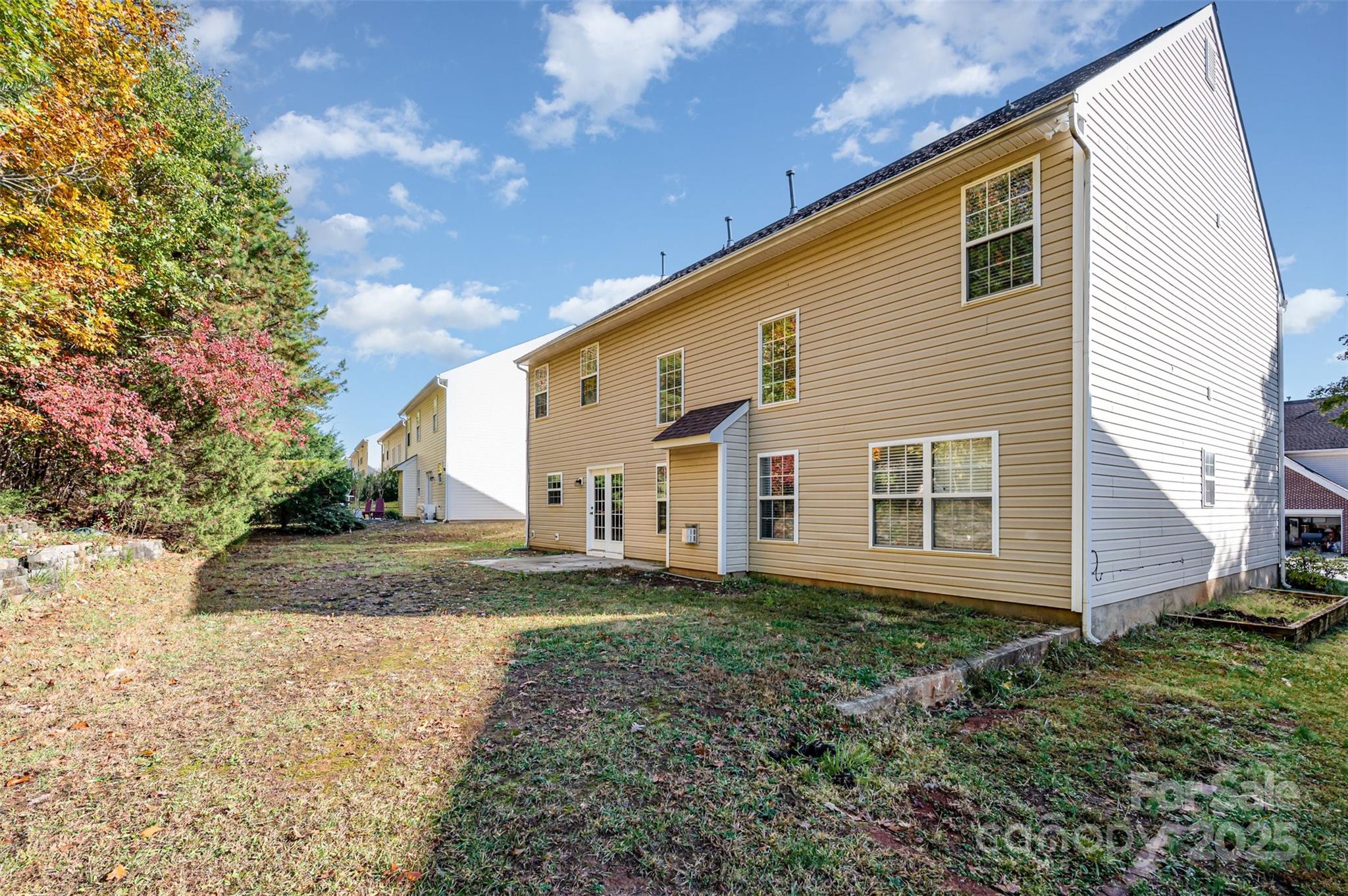Old Stone Crossing - Residential
