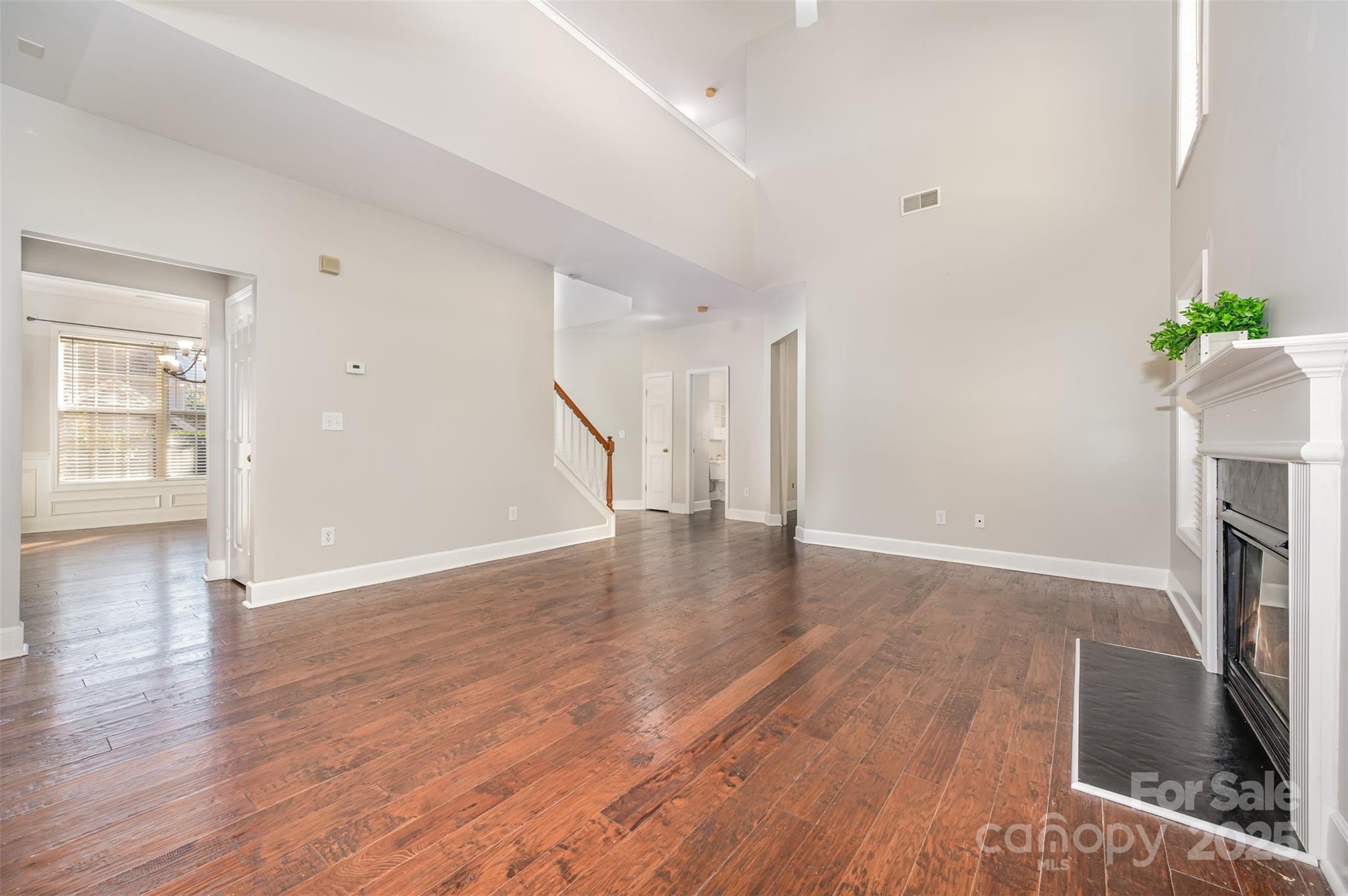 Old Stone Crossing - Residential