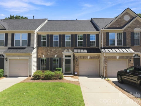 Photo of 2335 Whitford Lane, Charlotte, NC 28210 (MLS # 4423338)