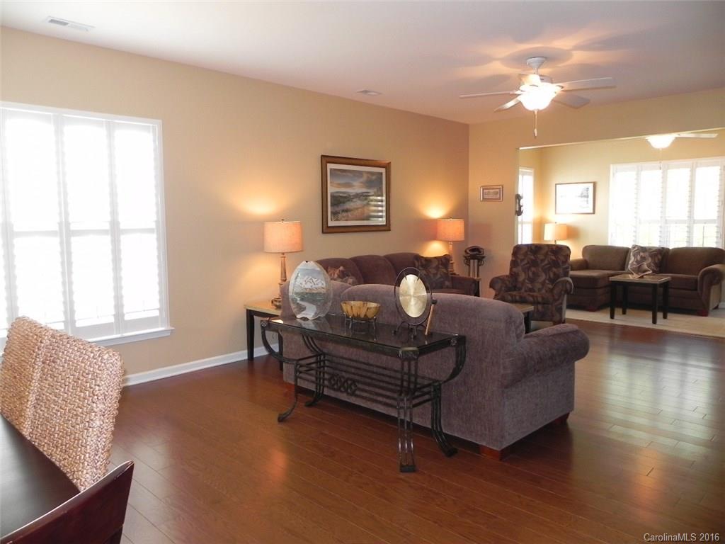 Sun City Carolina Lakes - Residential