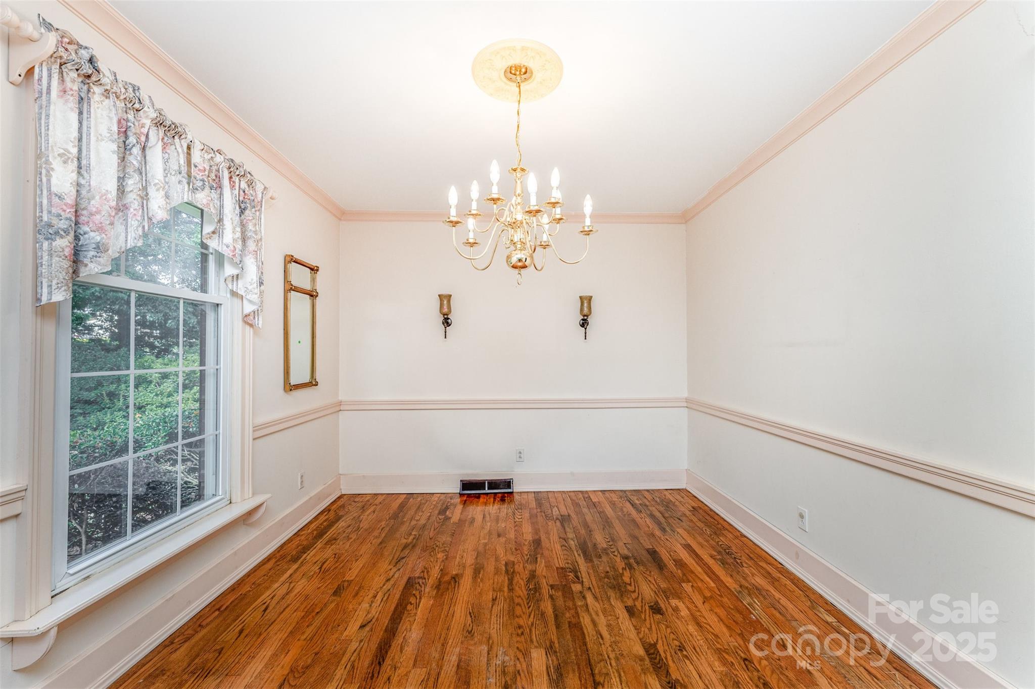 9314 Mountain Aire Circle