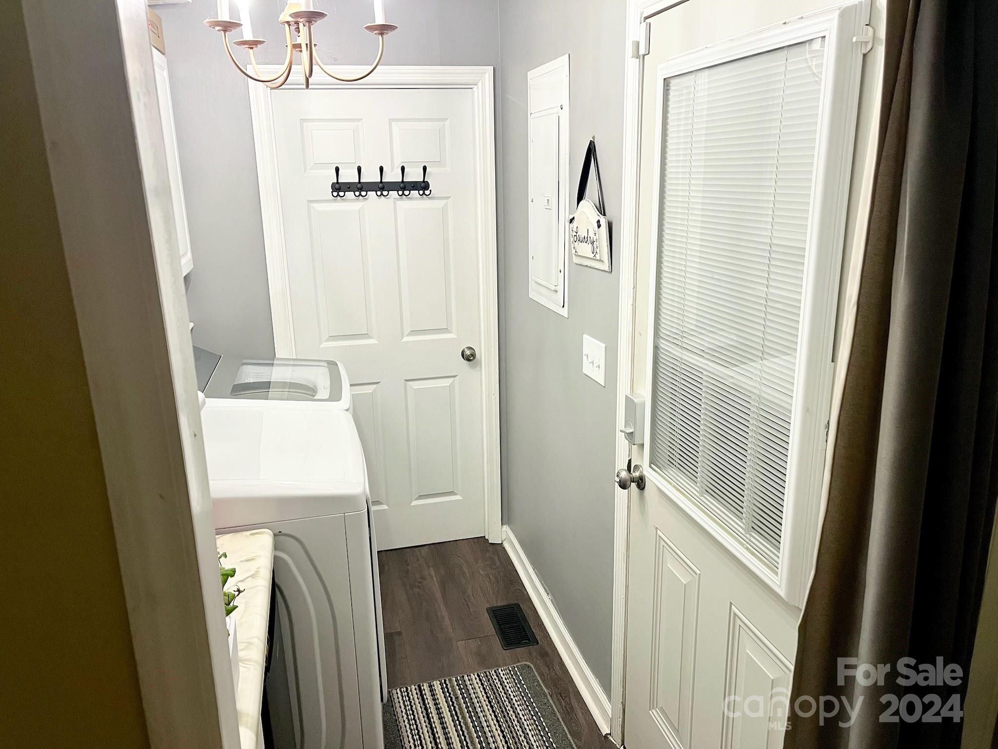 Woodland Hills - Residential