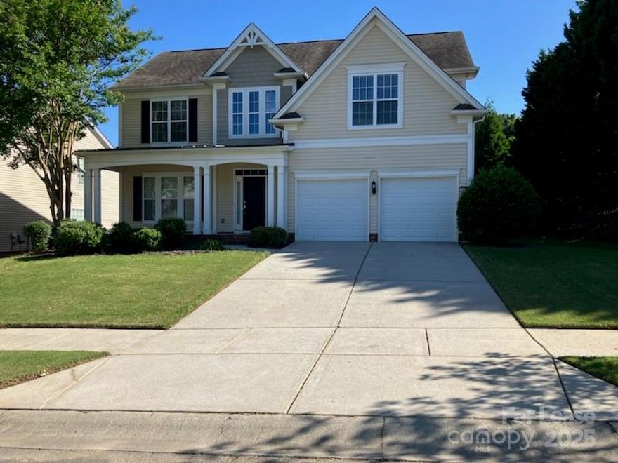 4 bedrooms/2.5 baths. Primary on main with large walk-in closet. Formal dining area and breakfast nook. Kitchen with granite and stainless appliances open to a 2-story great room. 2-car garage and fully fenced back yard. Very close to Community Pool. Easy access to Huntersville, Cornelius and I77 or I85. Pets: No puppies under one year old. No more than two pets, up to 40lbs at full growth. No cats. $300 non-refundable pet fee.