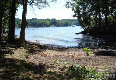 Photo of 3201 Lake Pointe Drive, Belmont, NC 28012 (MLS # 4429561)