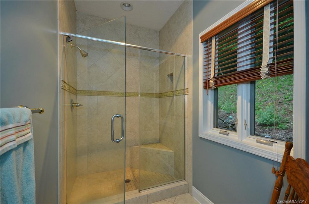 Laurel Ridge Country Club - Residential