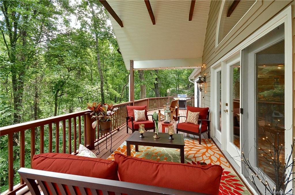 Laurel Ridge Country Club - Residential