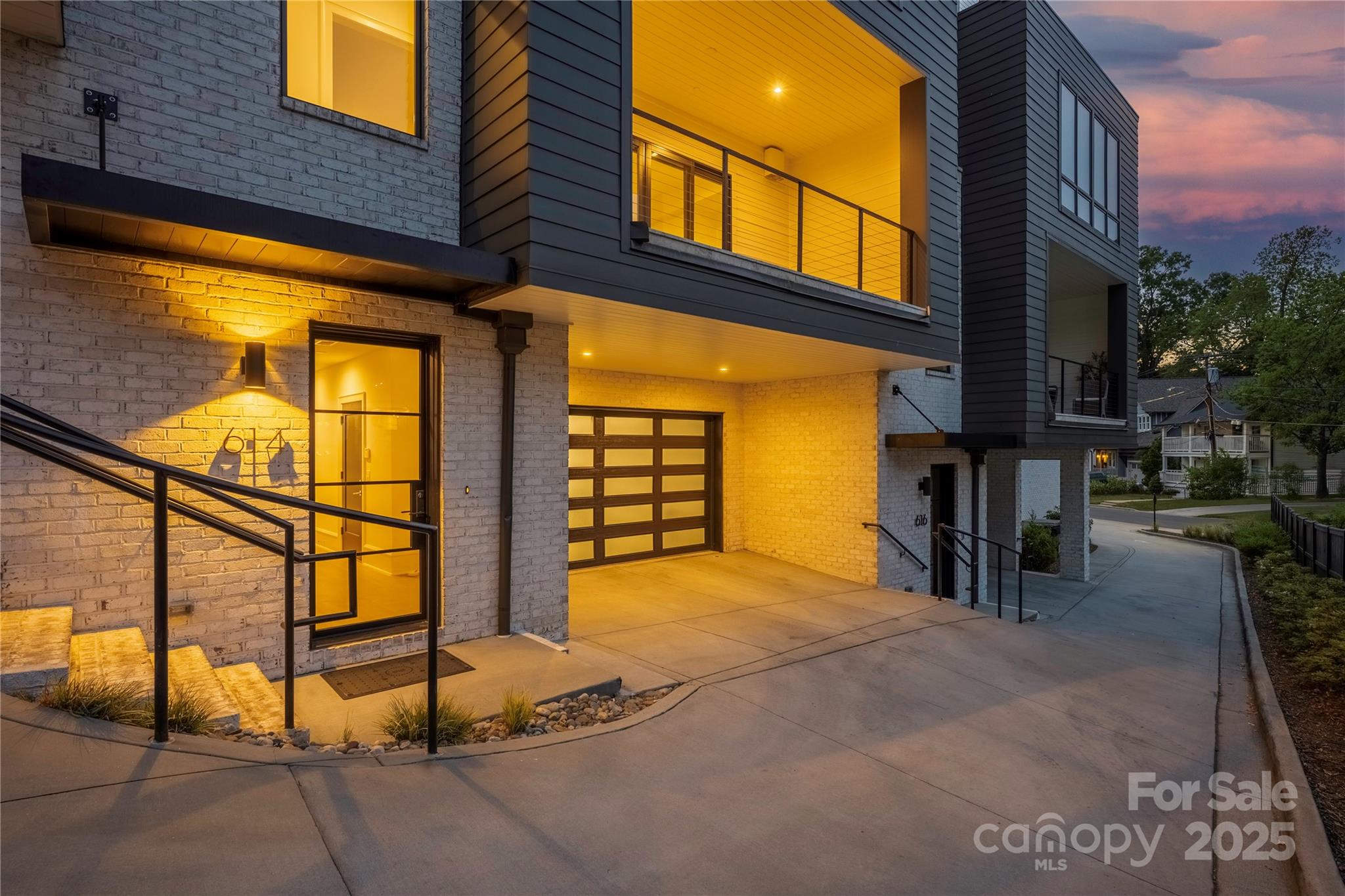 614 Queens Road