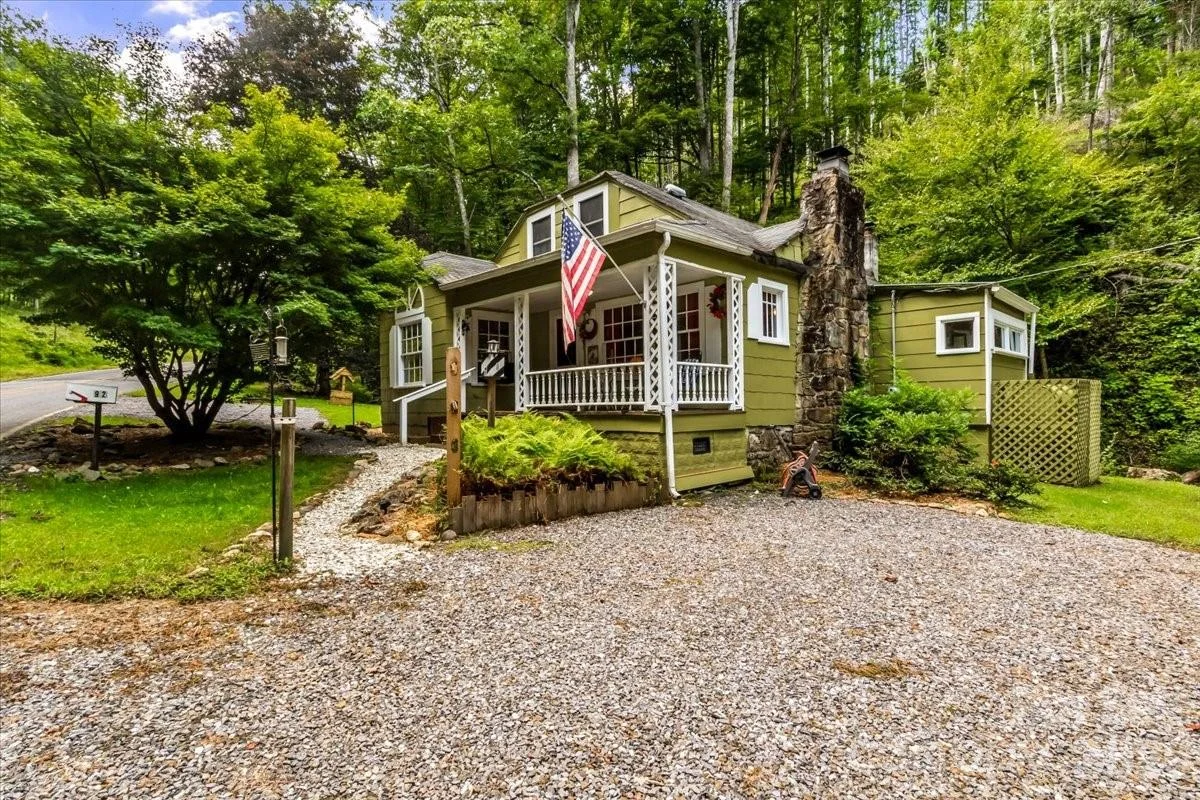 92 Silas Branch Road, Burnsville, NC, 28714