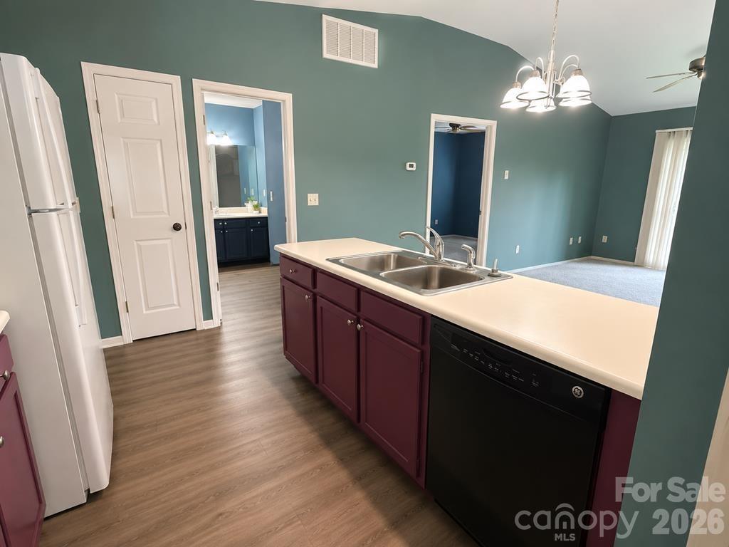31 Mint Lake Court W Unit B