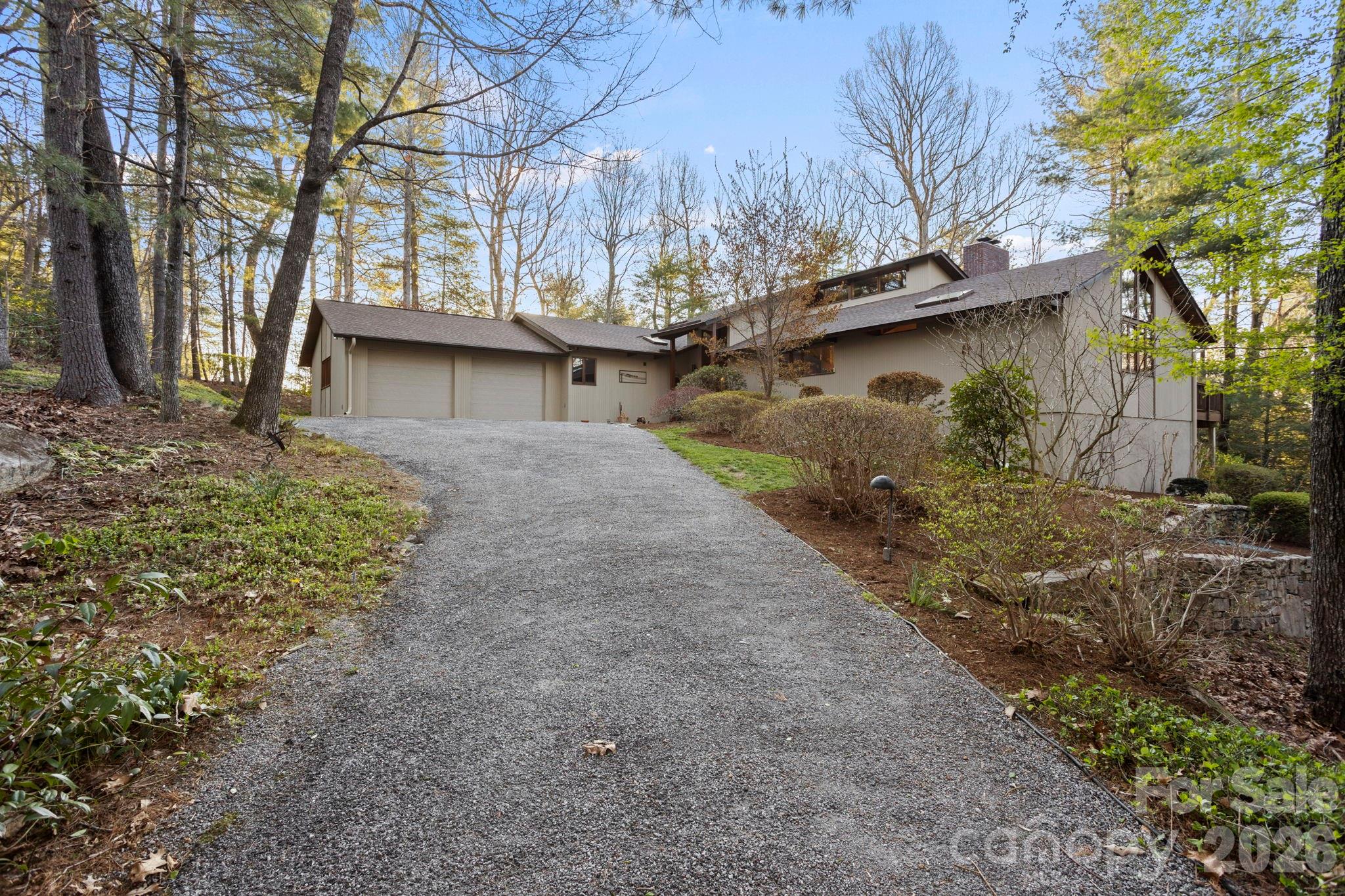 207 Maple Hill Drive