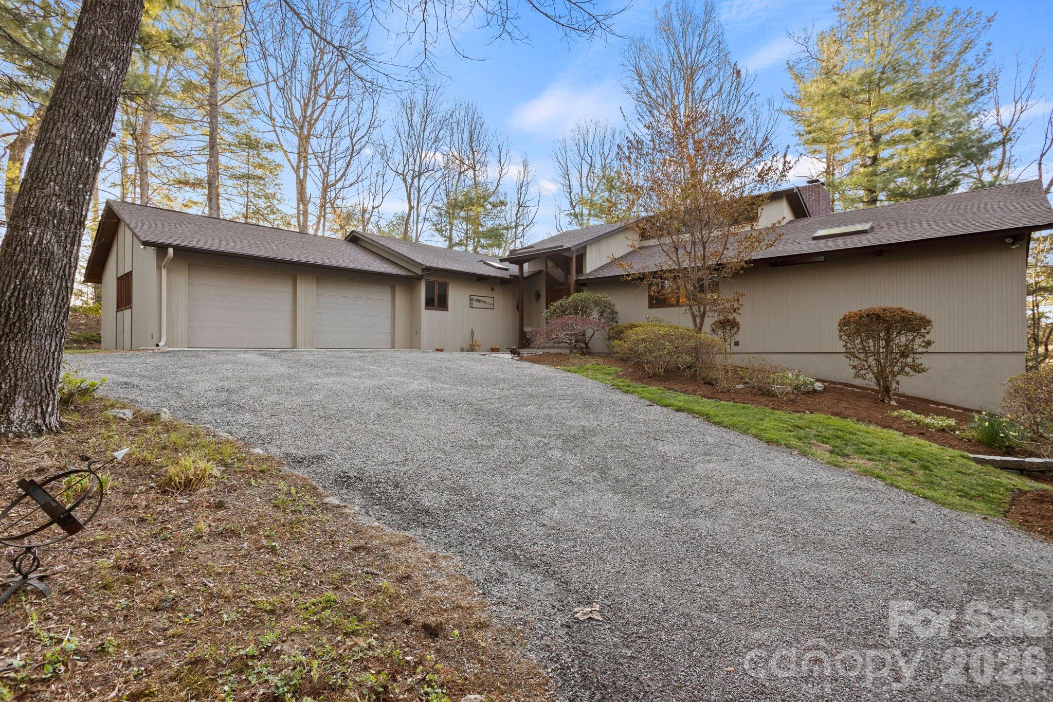 207 Maple Hill Drive