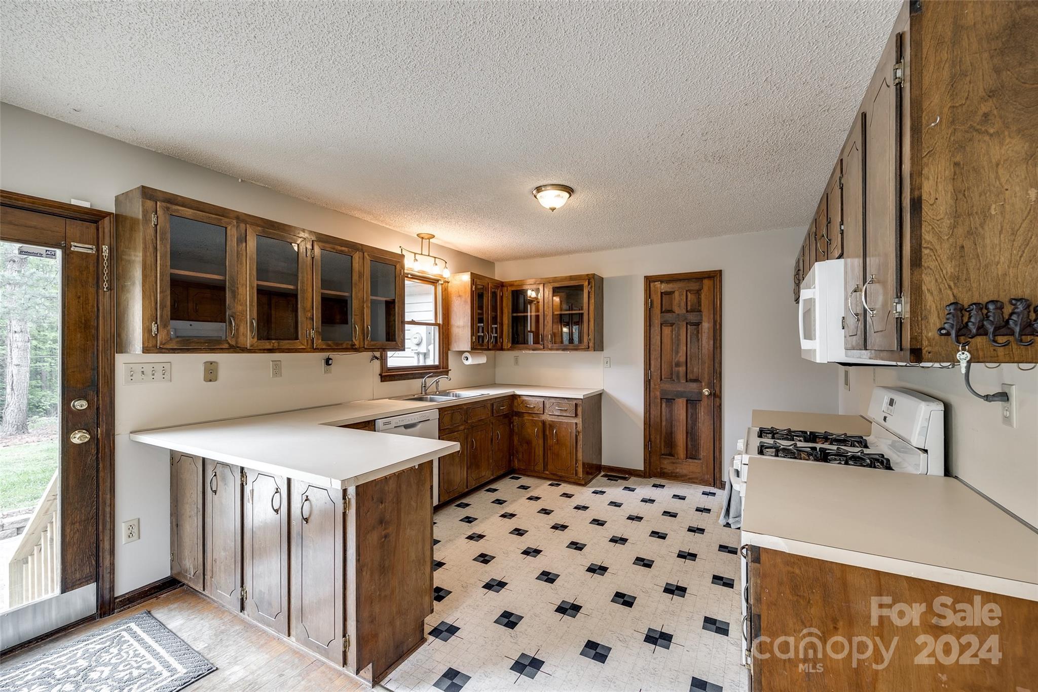 Pitts Down - Residential