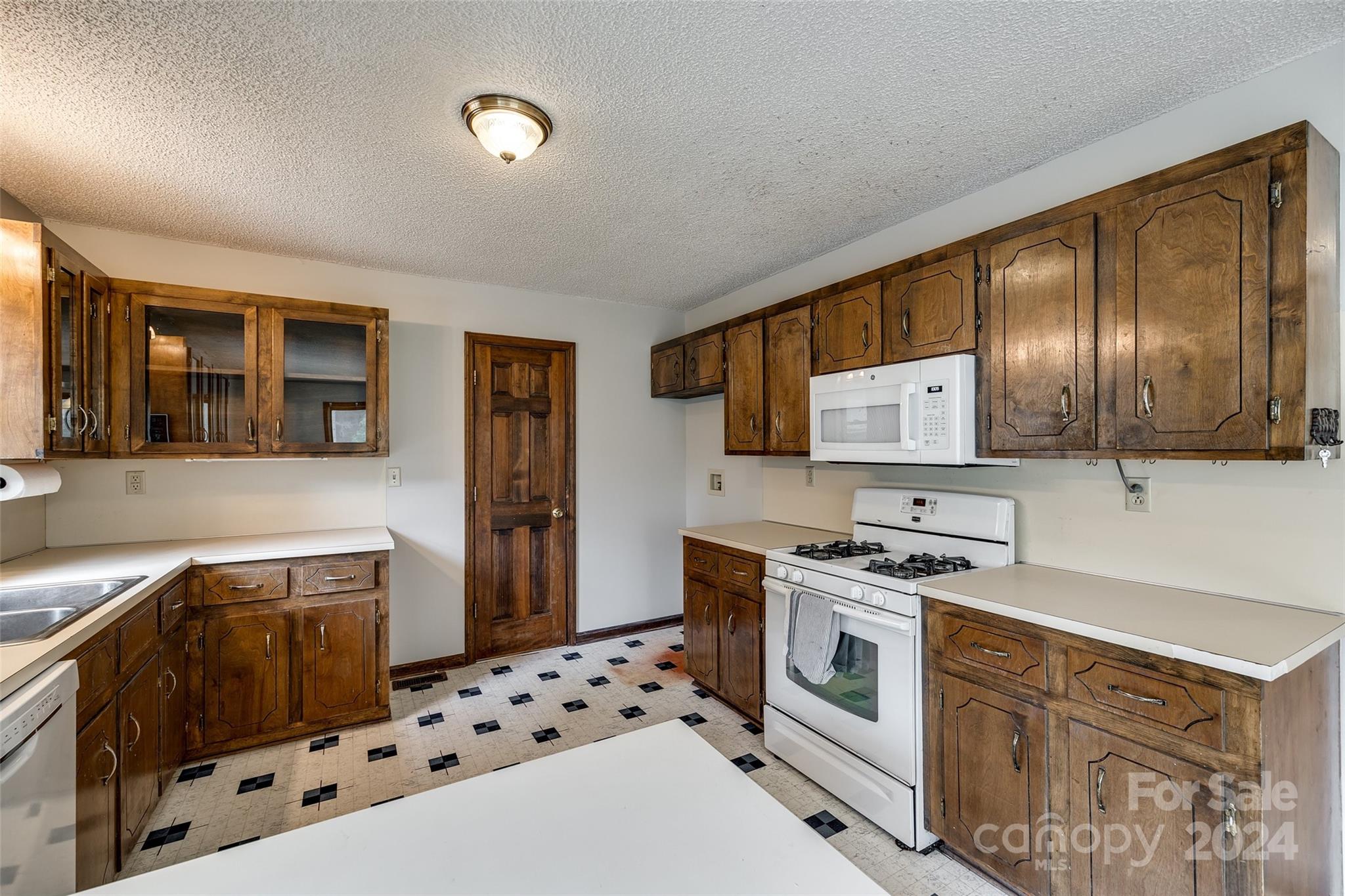 Pitts Down - Residential