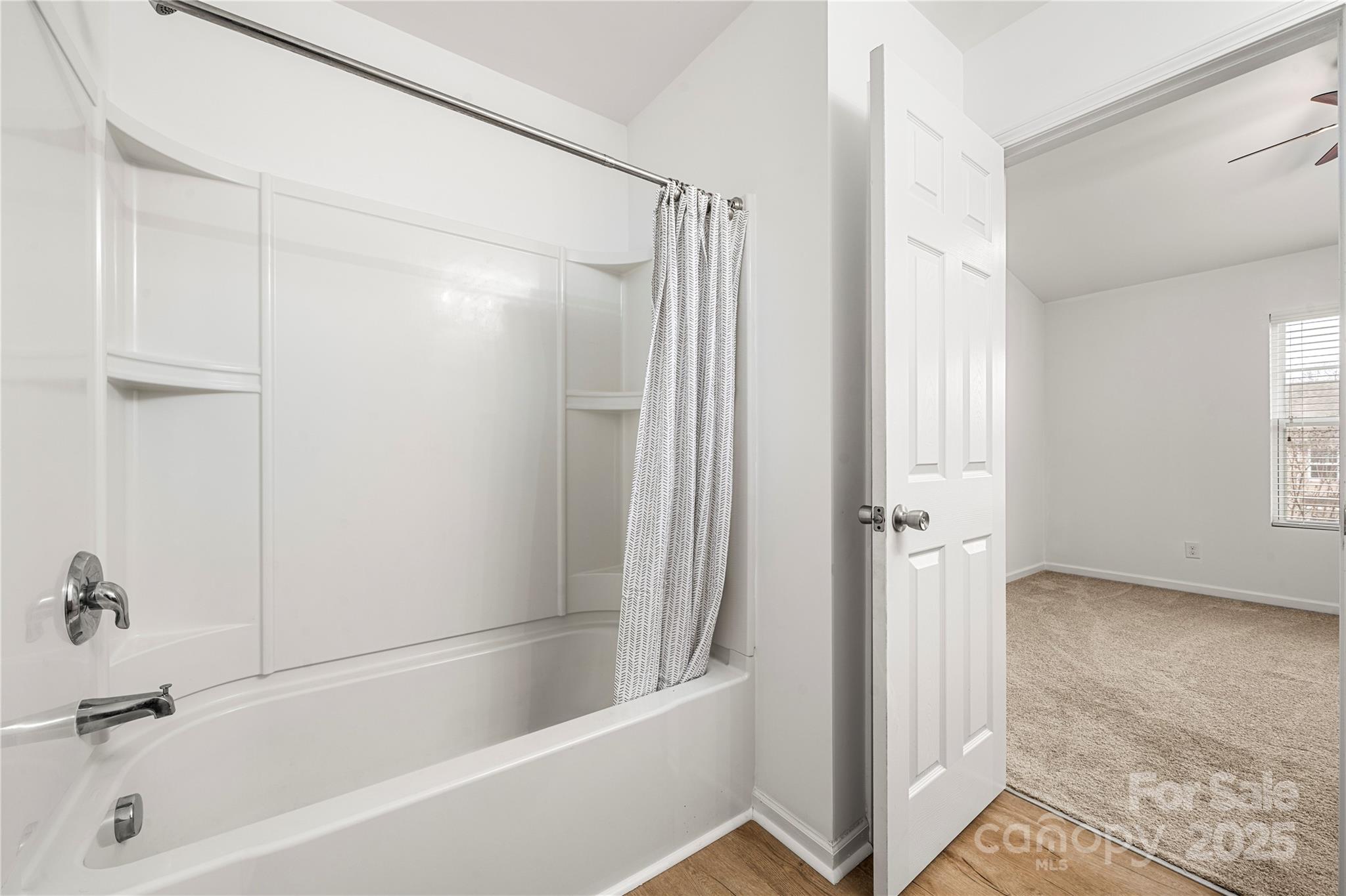 Steele Meadows - Residential