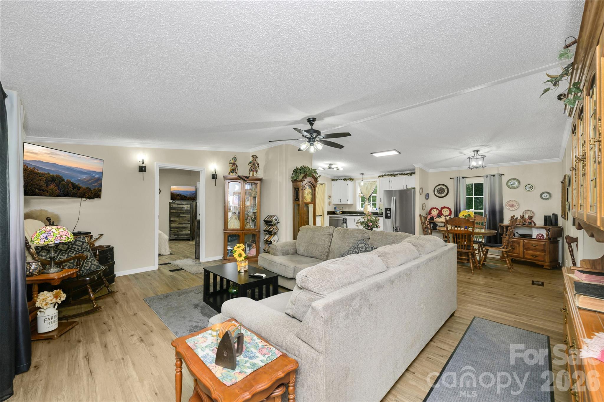 126 Samuel Circle