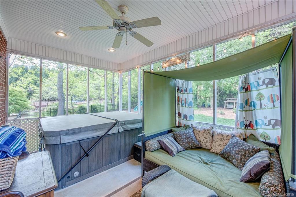 Waterford Green - Residential