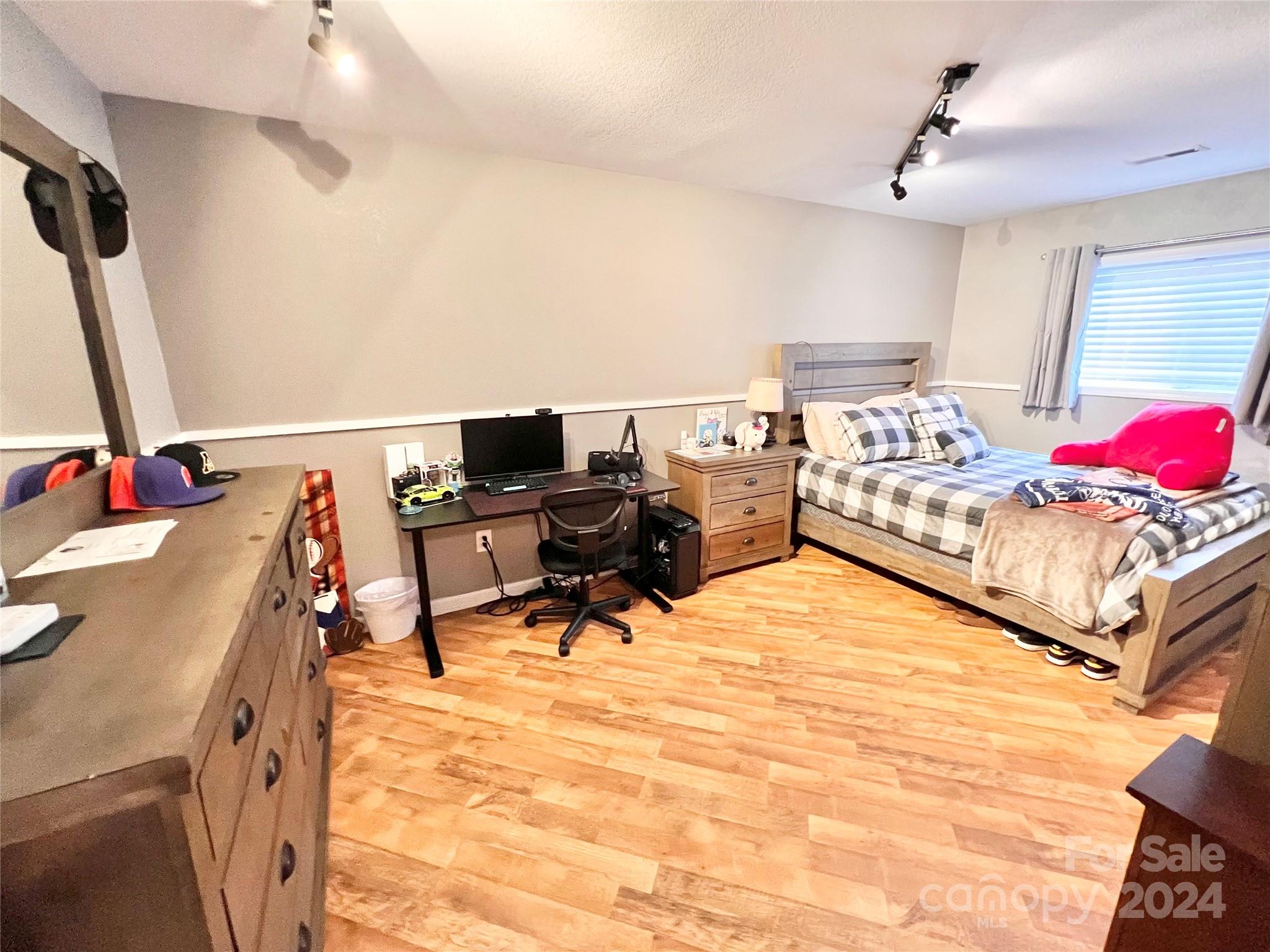 Deer Creek - Residential