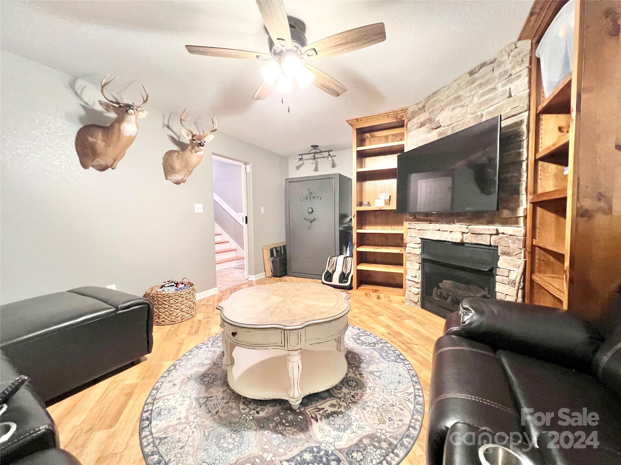 Deer Creek - Residential