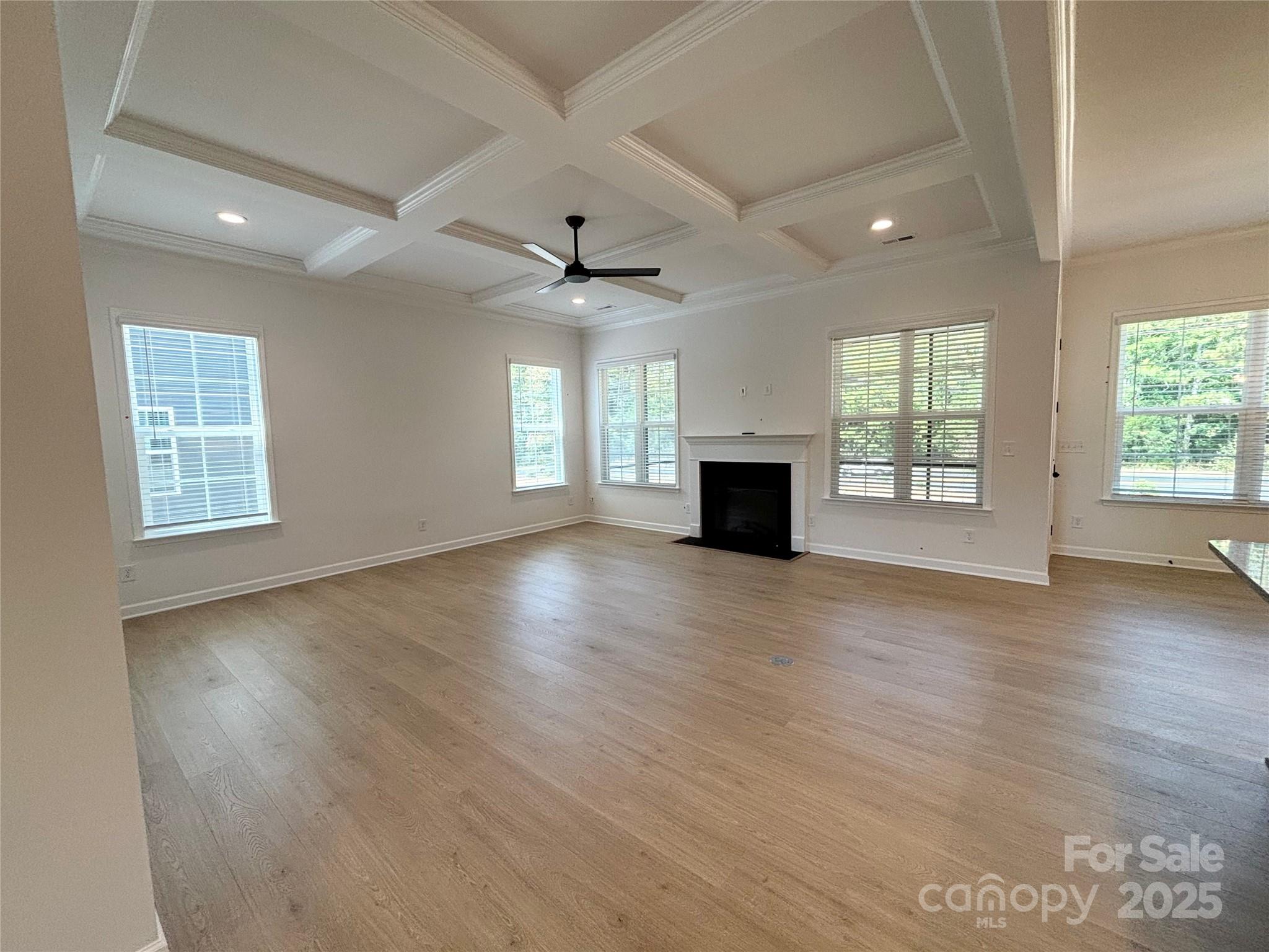 6853 Glen Abby Lane 8