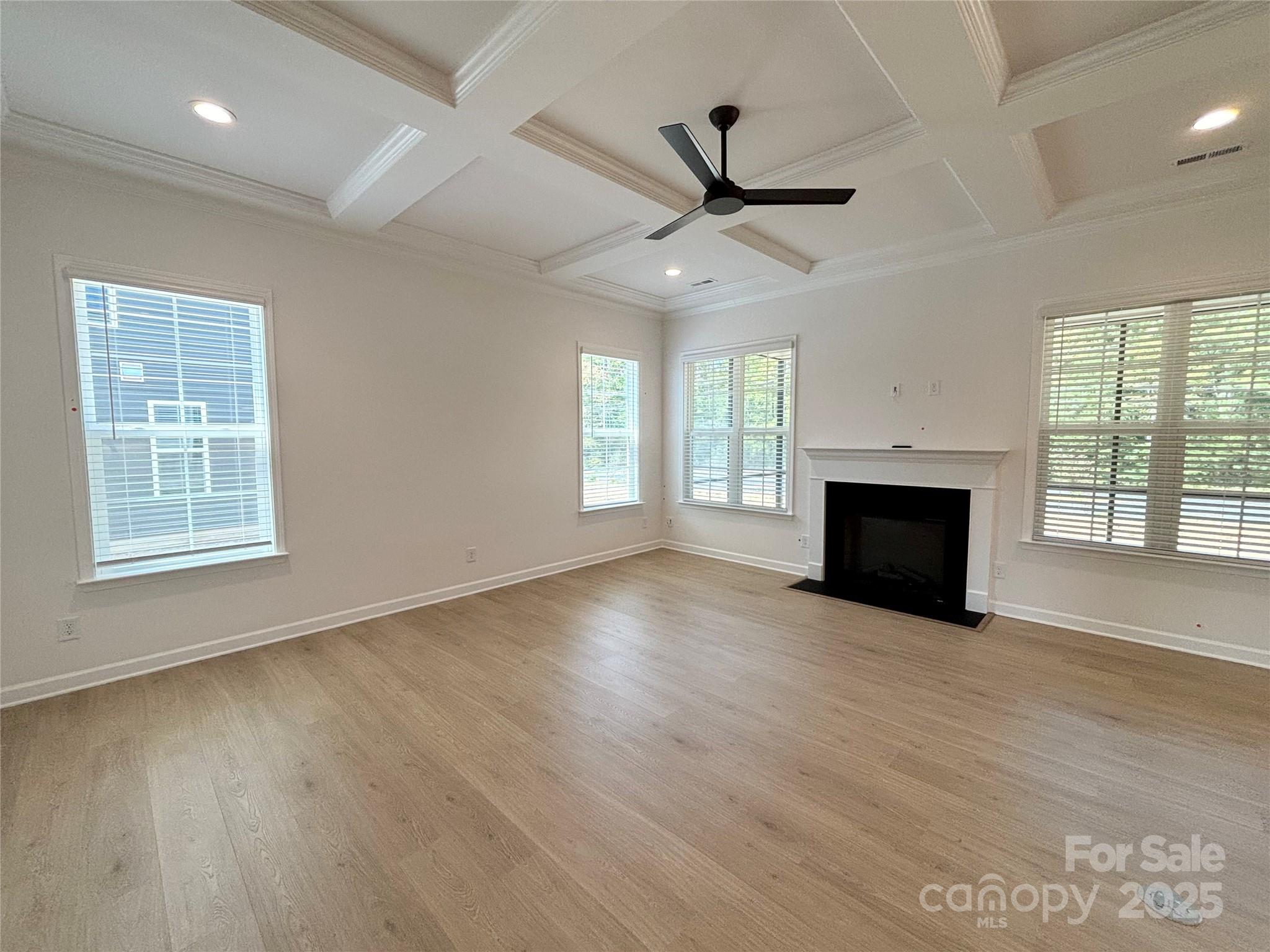 6853 Glen Abby Lane 8