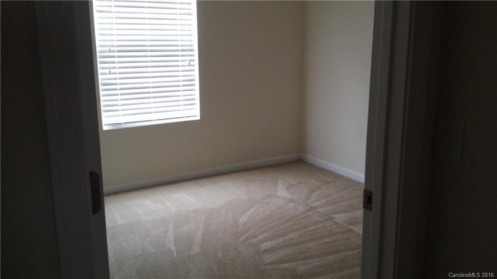 Mallard Lake - Residential Lease