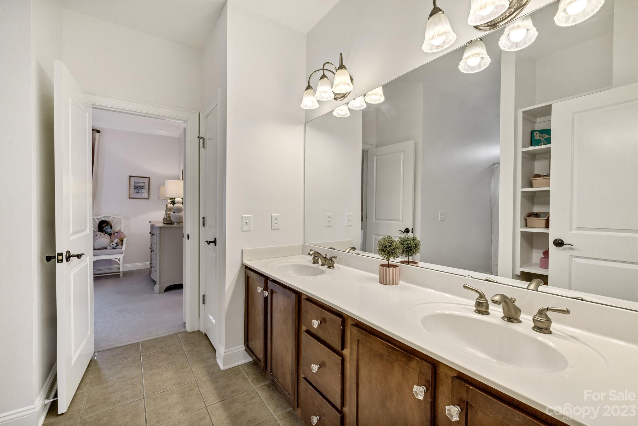 Baxter Village - Residential