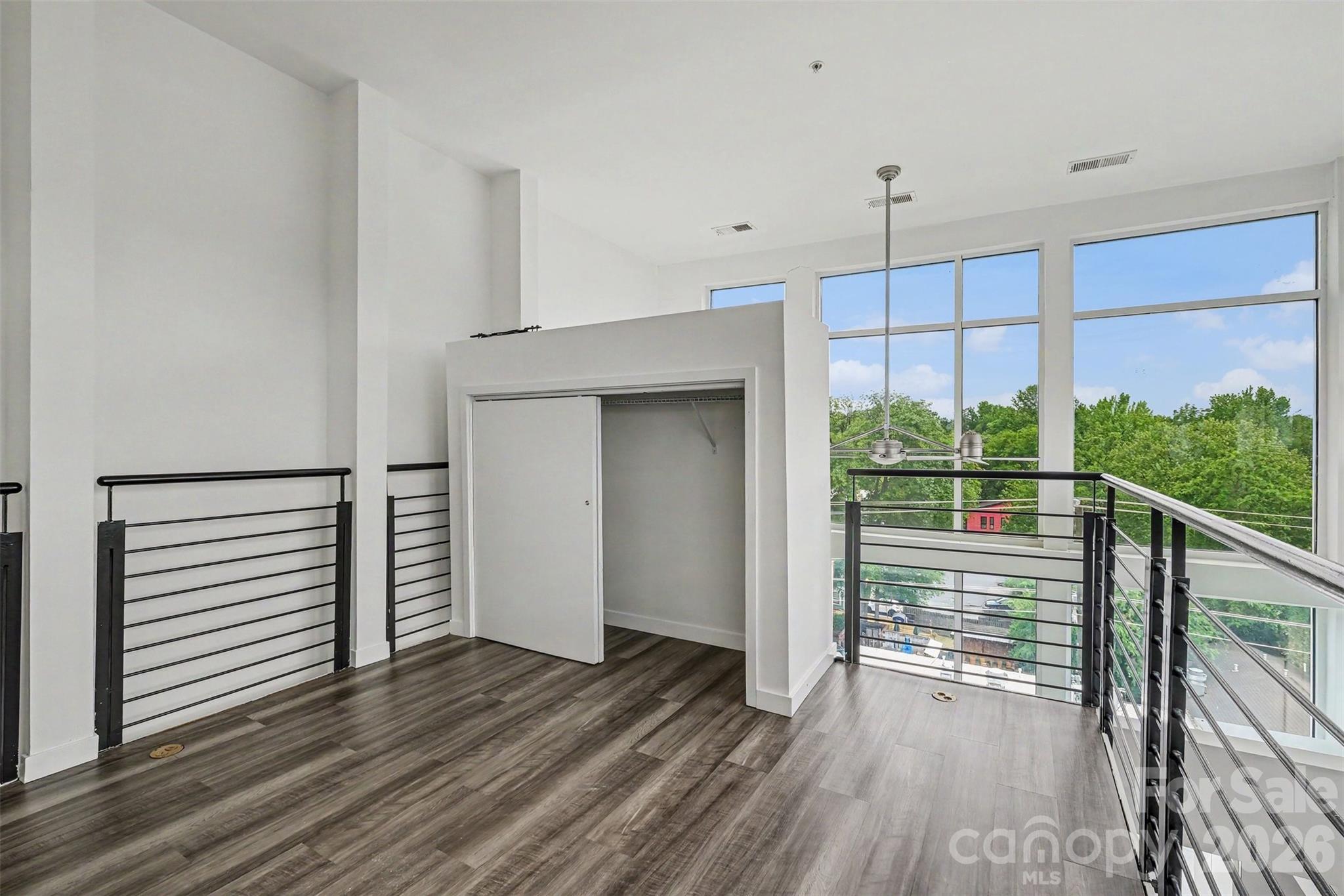 Fat City Condominium - Residential