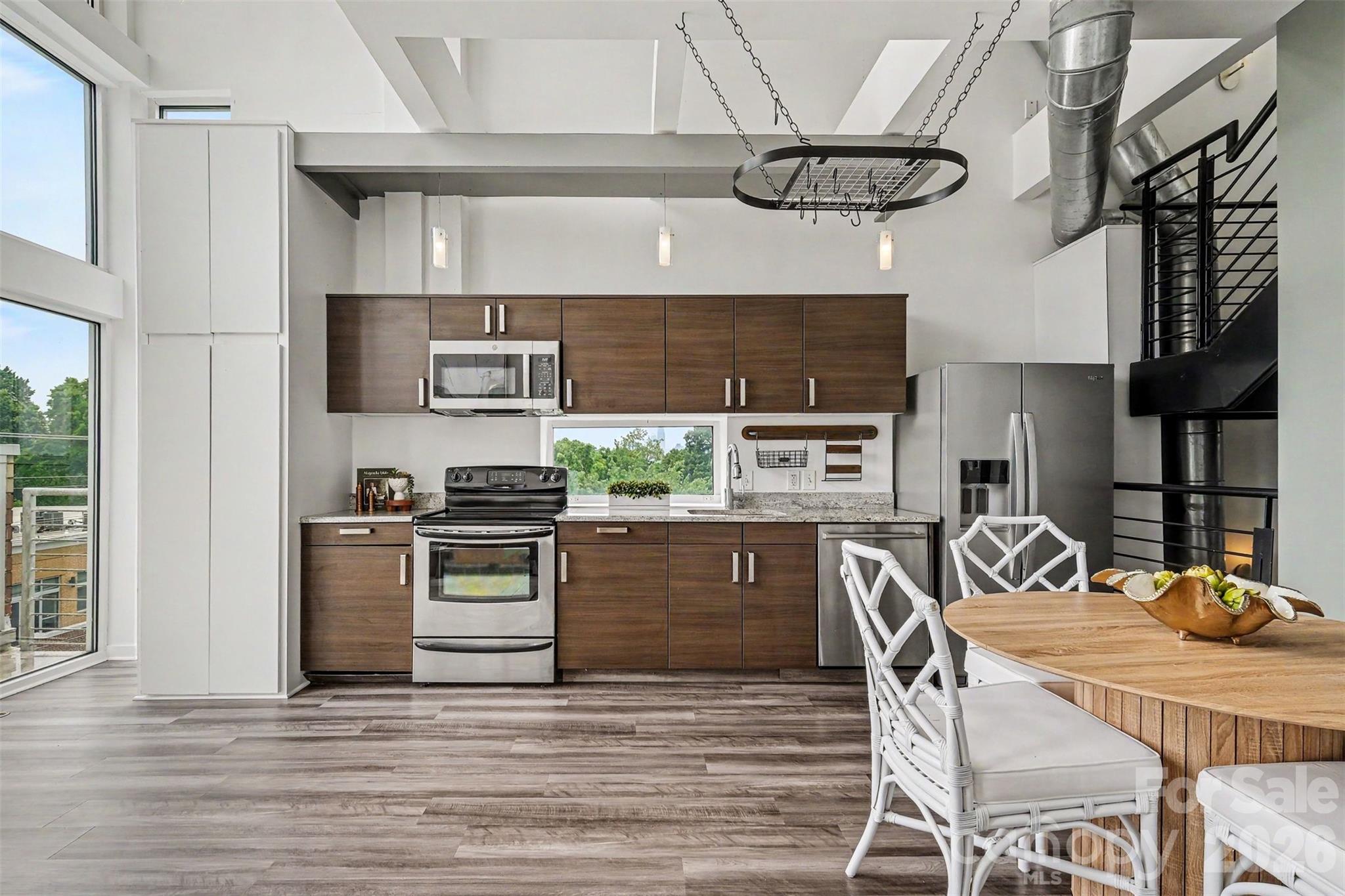 Fat City Condominium - Residential