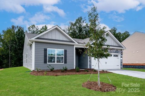 3512 Narrow Lane Charlotte NC 28215