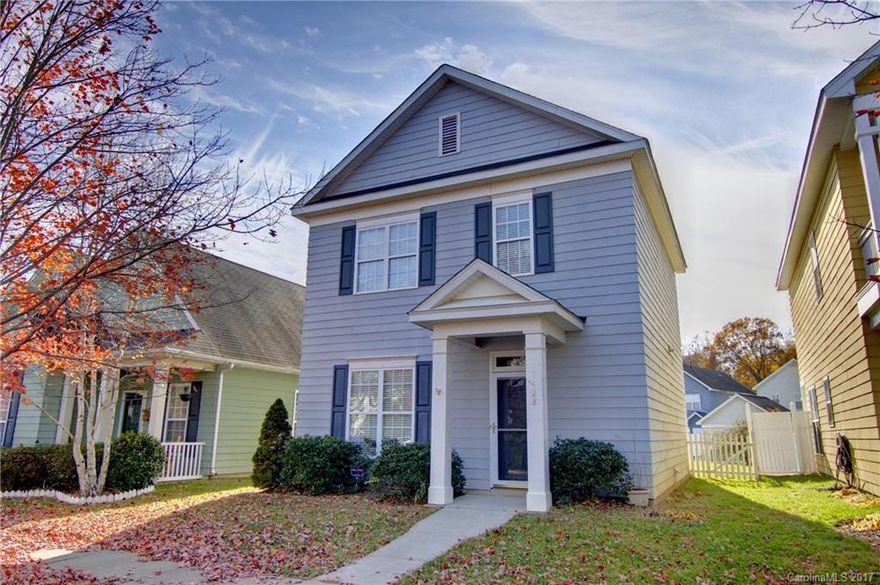 This Charleston-style home located in the Huntersville area includes upgrades such as hardwood flooring and crown molding. The 3-bedroom, 2.5-bath floor plan offers a cozy family room with a fireplace and a kitchen with a breakfast bar overlooking the breakfast area. The backyard is fenced, complete with a patio and an attached storage closet. Community amenities include a pool and playground. Only a short drive from amazing shopping, dining, nightlife, entertainment and recreation!