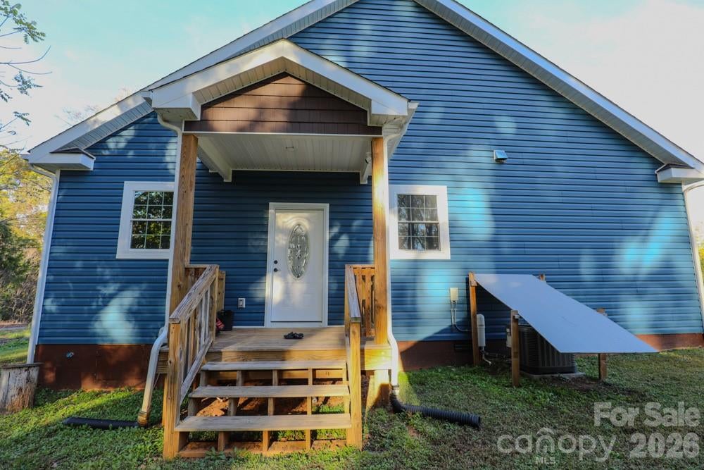 103 Highlander Street