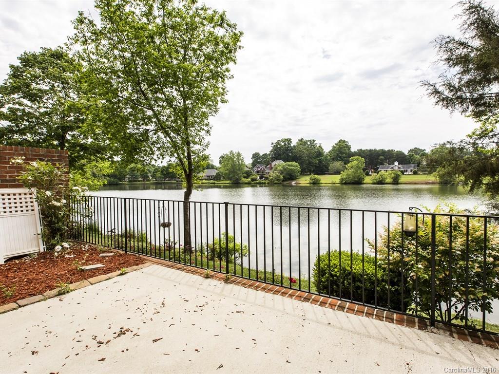 Beacon Knoll - Residential