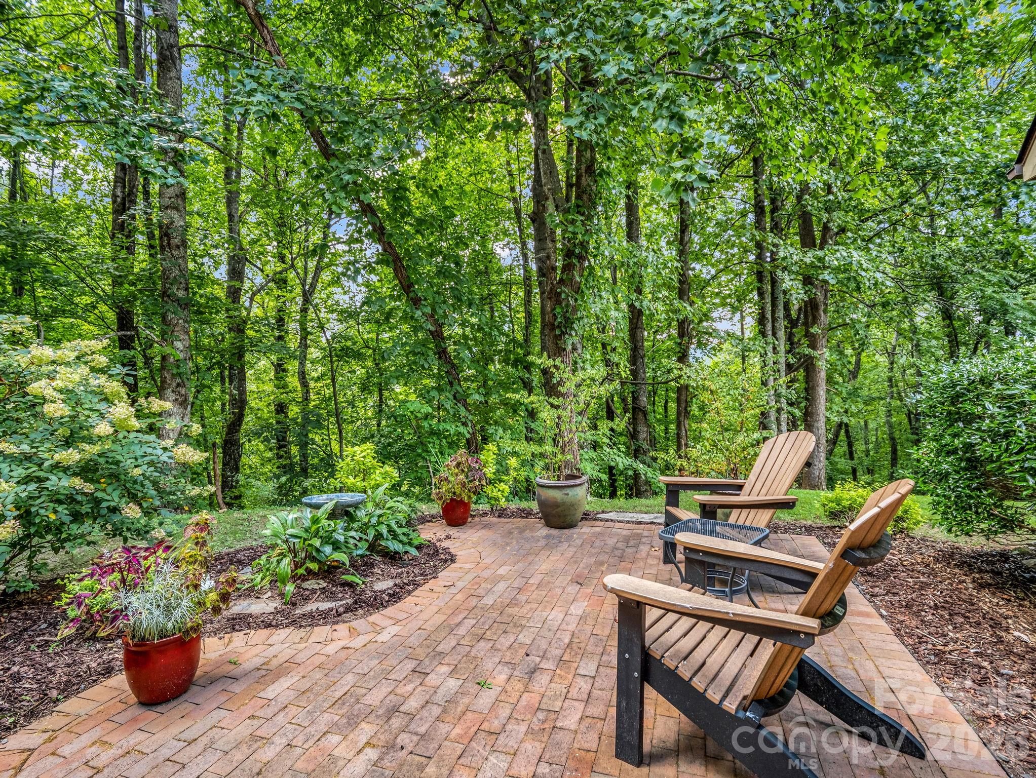121 Mitchell View Drive