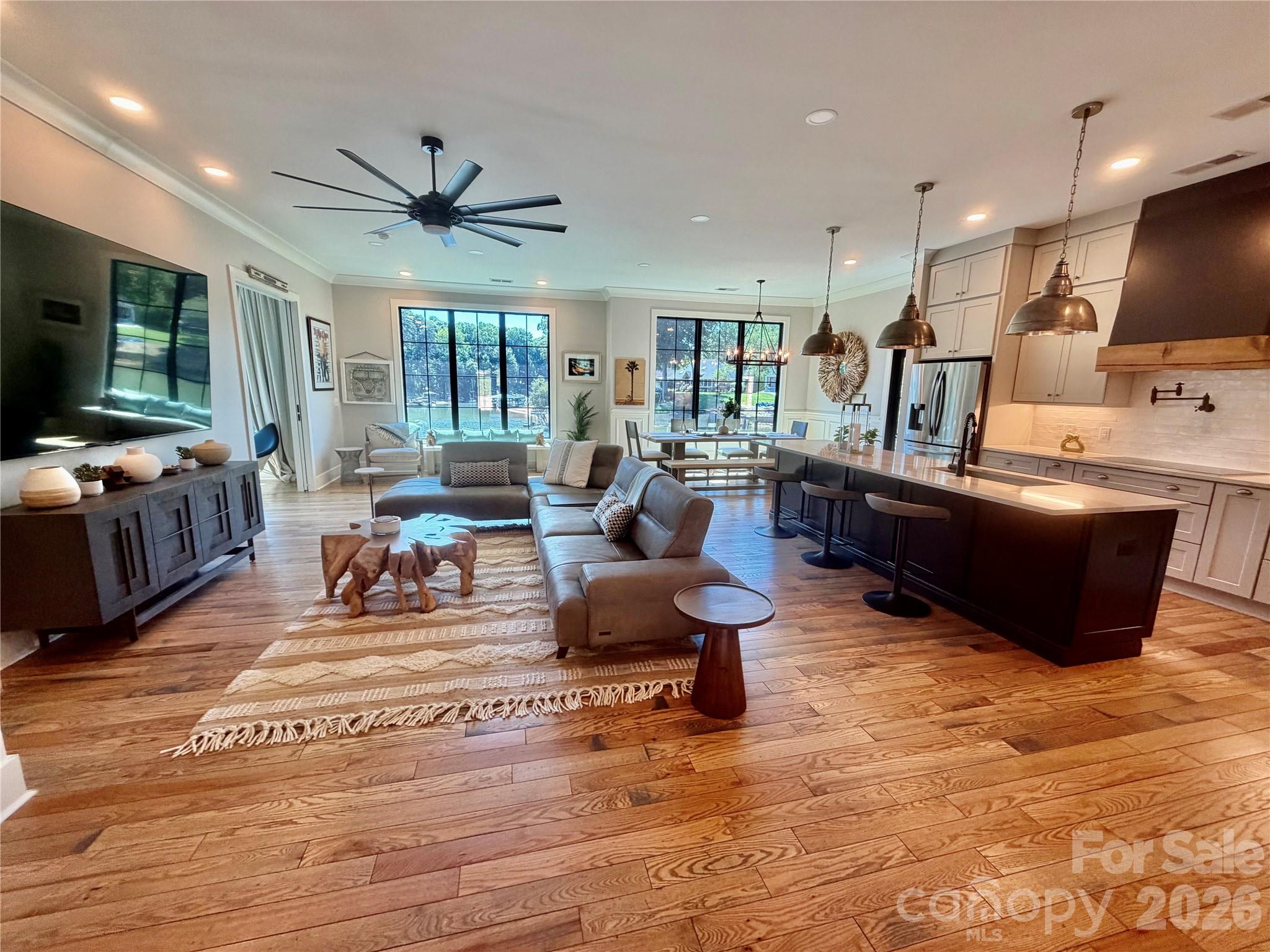 445 Sundown Road