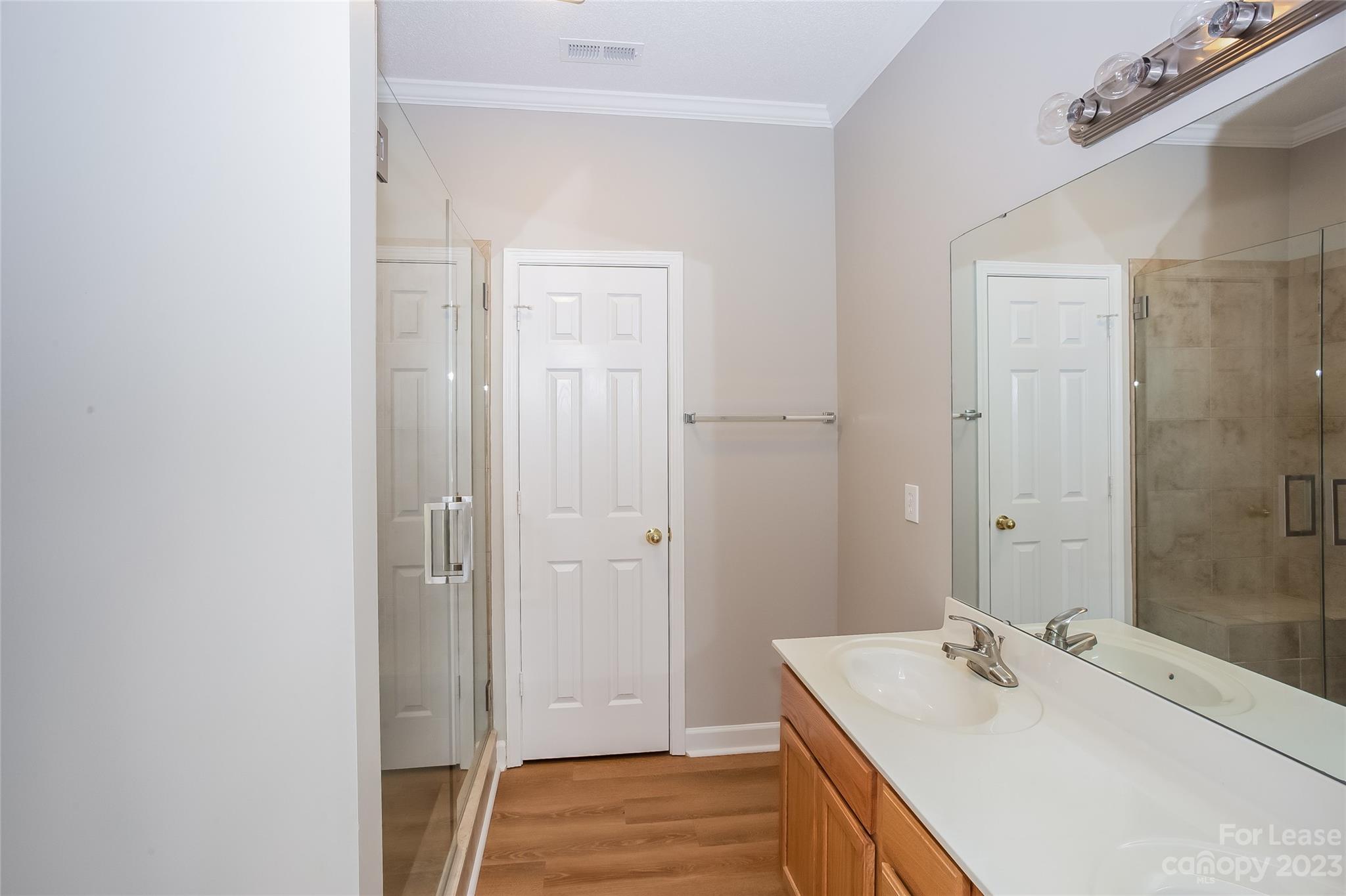 Unknown - Residential Lease