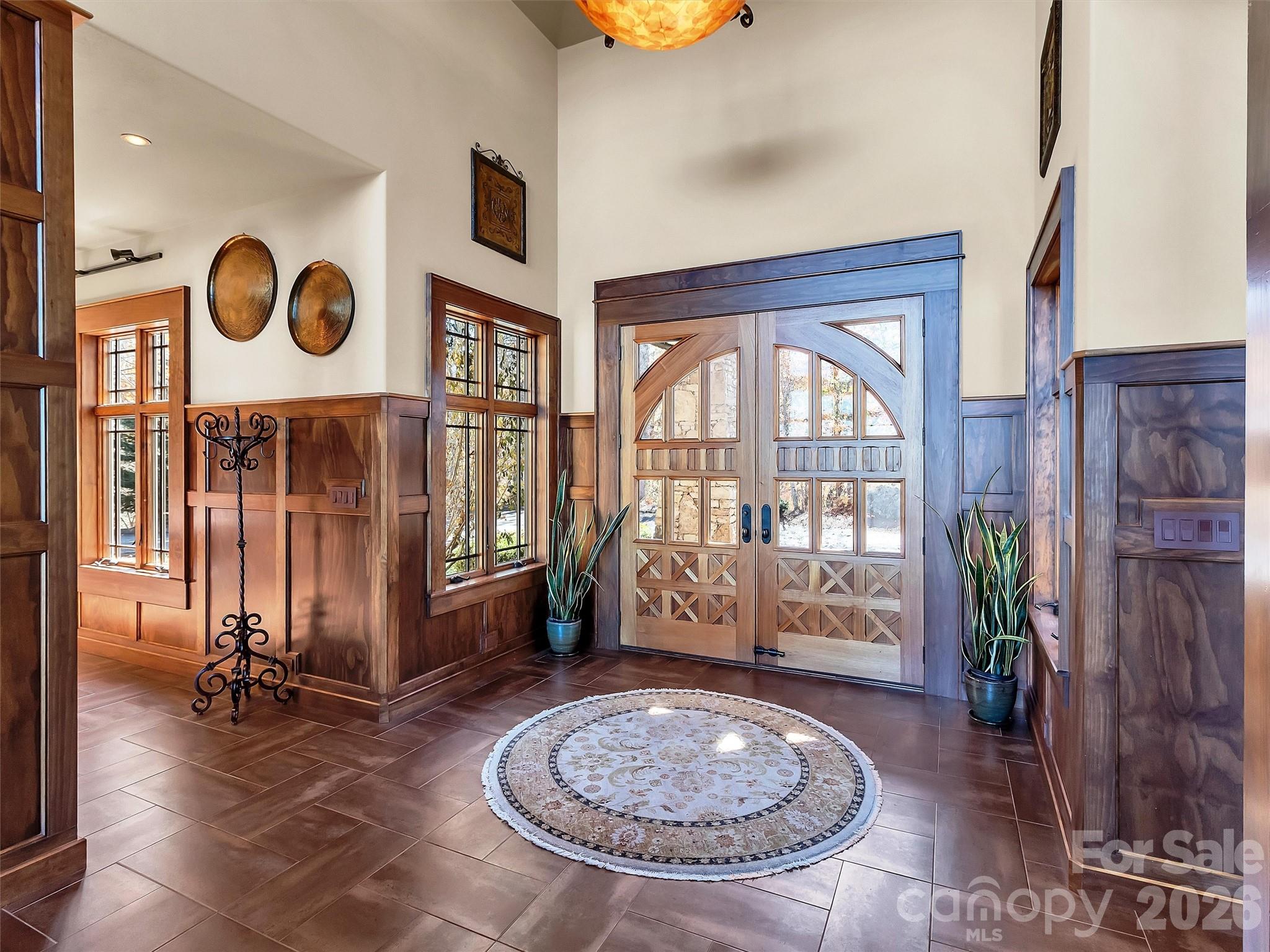 SANCTUARY COVE - Residential