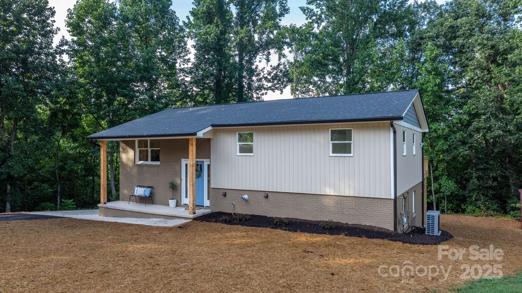 5626 Mountainside Court