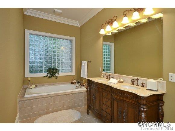 Biltmore Lake - Residential