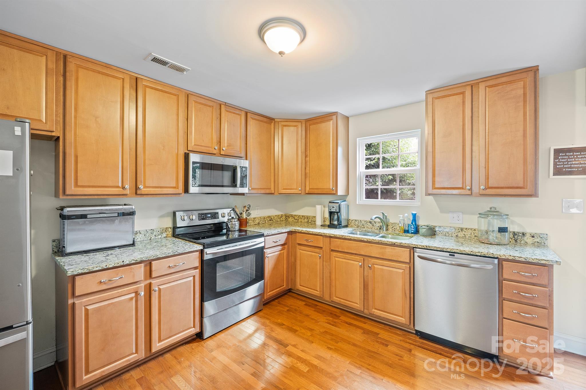 949 Evergreen Lane