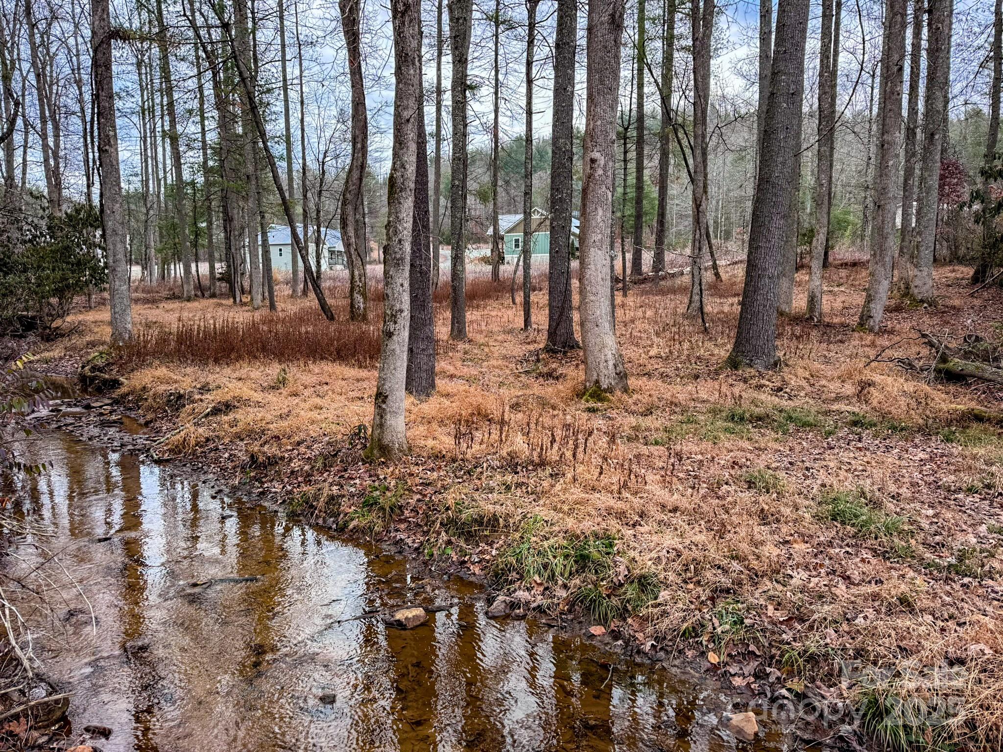 Crystal Creek - Land