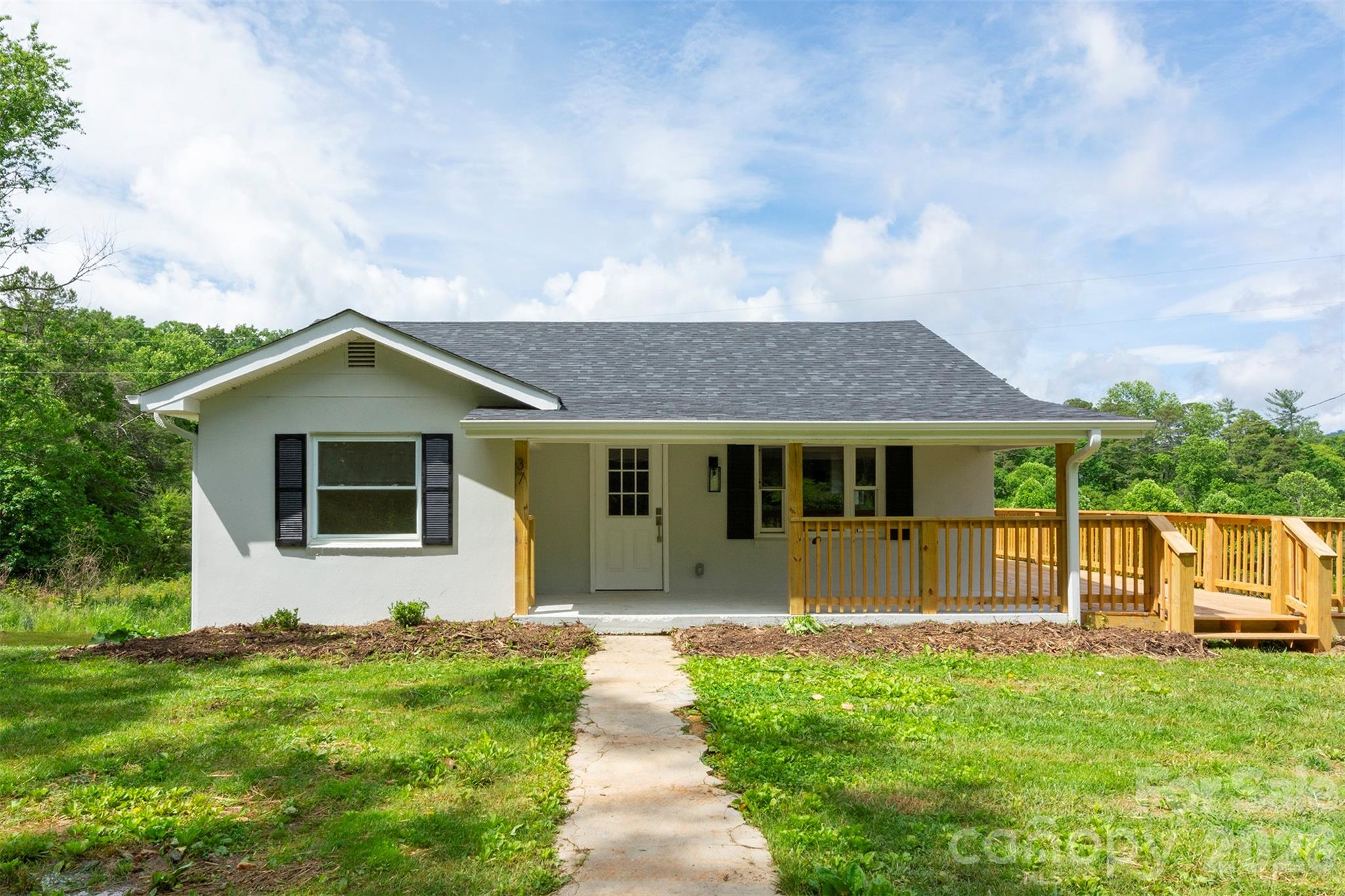 37 King Drive