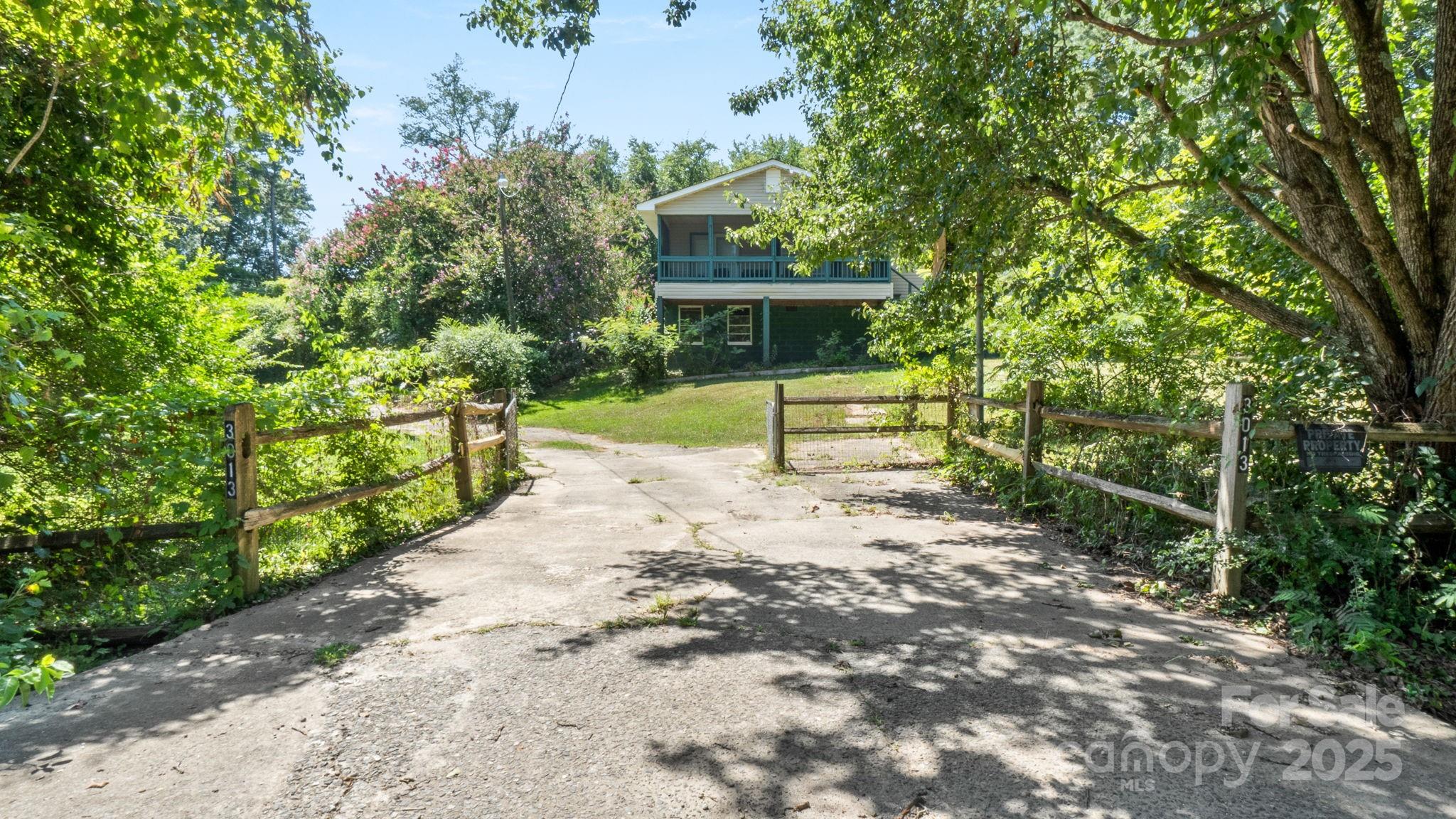 3013 Birchfield Lane