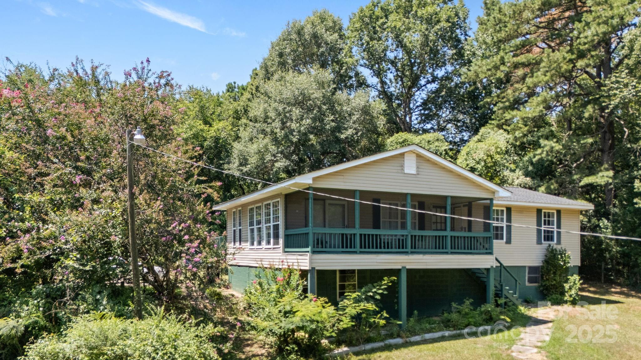 3013 Birchfield Lane