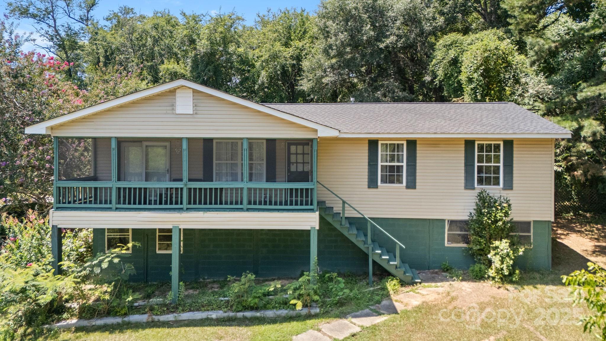 3013 Birchfield Lane